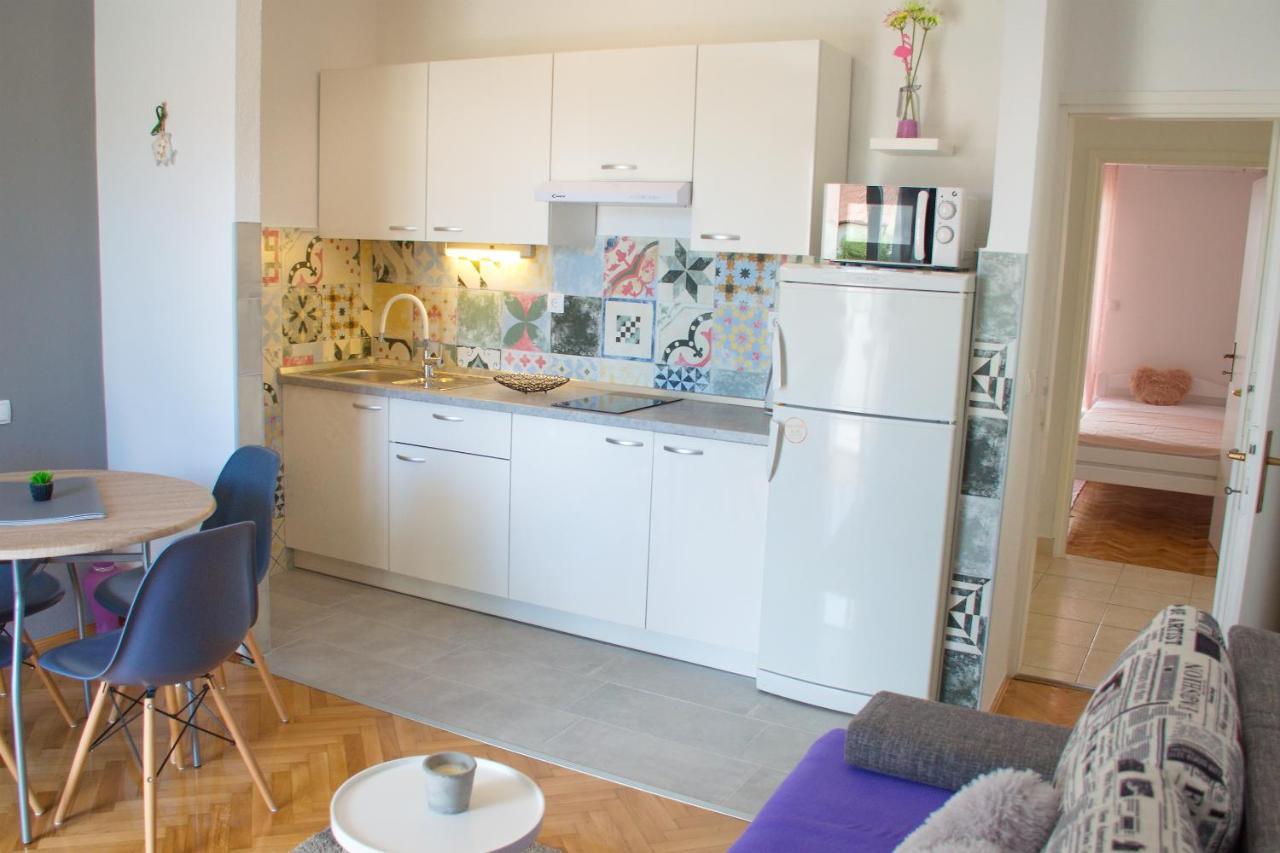 Apartments Mike โนวาลยา ภายนอก รูปภาพ
